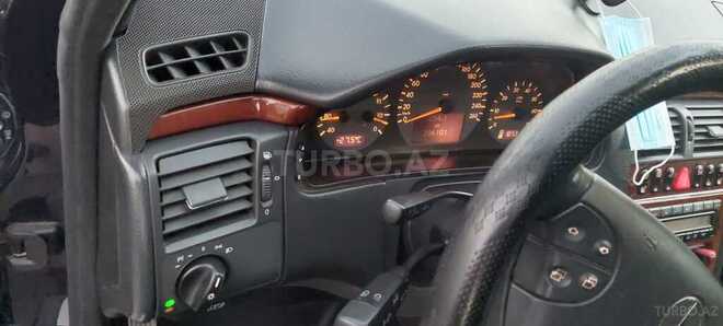 Mercedes E 320 1999, 396,000 km - 3.2 l - Füzuli