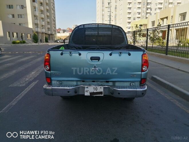 Mitsubishi L200 2007, 262,000 km - 2.5 l - Bakı