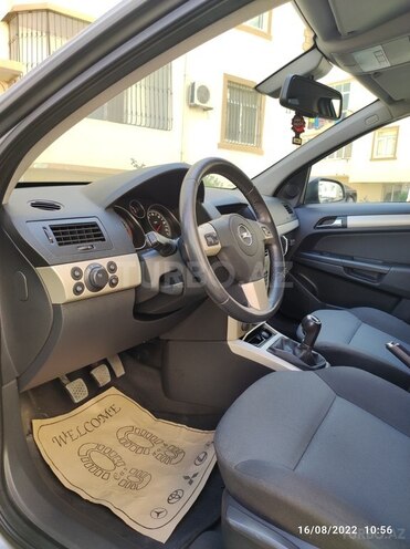 Opel Astra 2007, 197,000 km - 1.3 l - Bakı