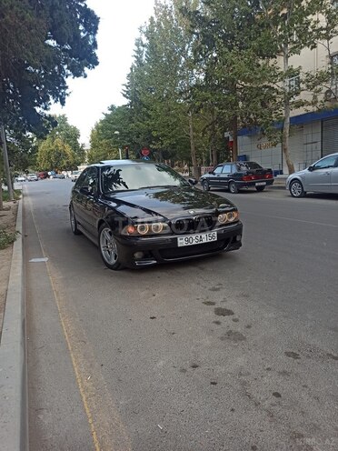 BMW 528 1999, 297,000 km - 2.8 л - Mingəçevir