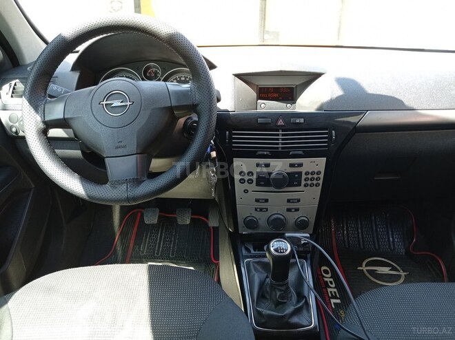 Opel Astra 2008, 175,000 km - 1.3 l - Bakı