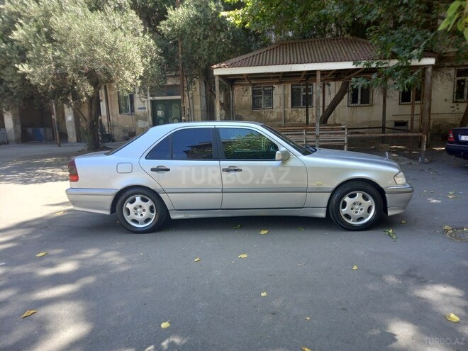 Mercedes C 180 1999, 267,267 km - 1.8 л - Bakı