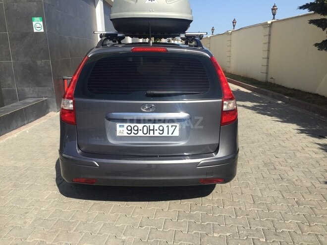 Hyundai i30 2011, 241,000 km - 1.6 л - Bakı