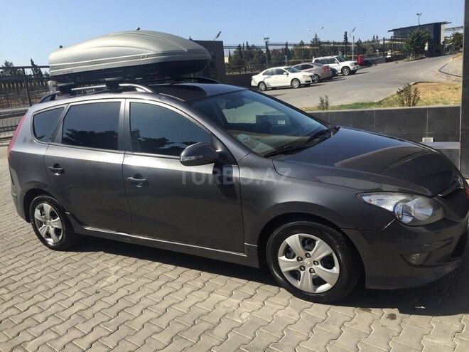 Hyundai i30 2011, 241,000 km - 1.6 л - Bakı