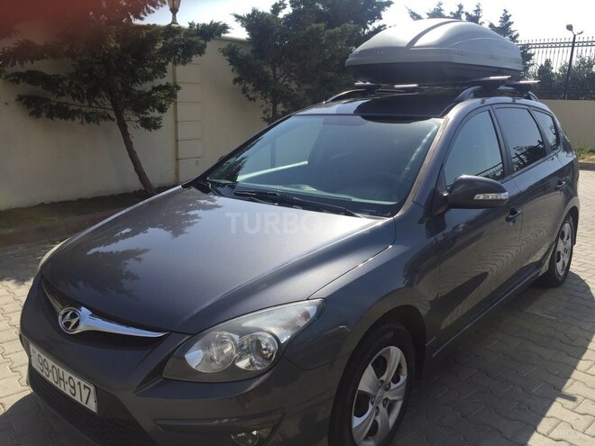 Hyundai i30 2011, 241,000 km - 1.6 л - Bakı