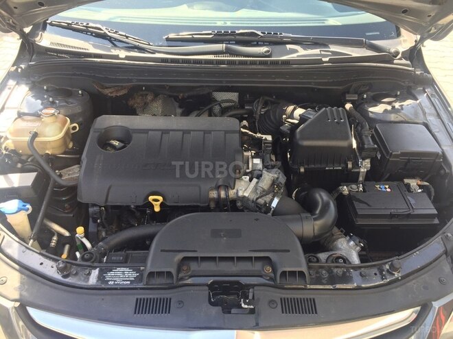Hyundai i30 2011, 241,000 km - 1.6 л - Bakı