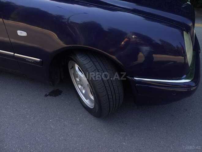 Mercedes E 240 1997, 234,000 km - 2.4 l - Bakı