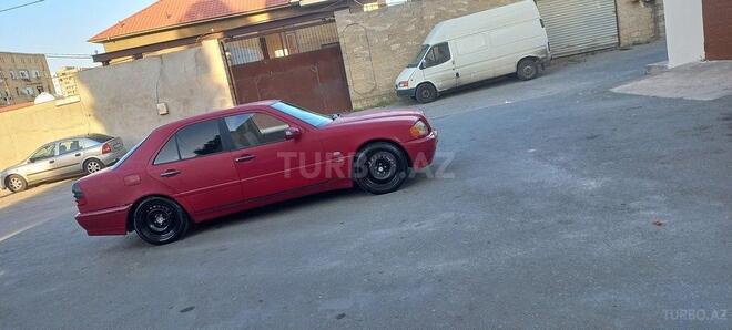 Mercedes C 250 1995, 568,543 km - 2.5 l - Bakı