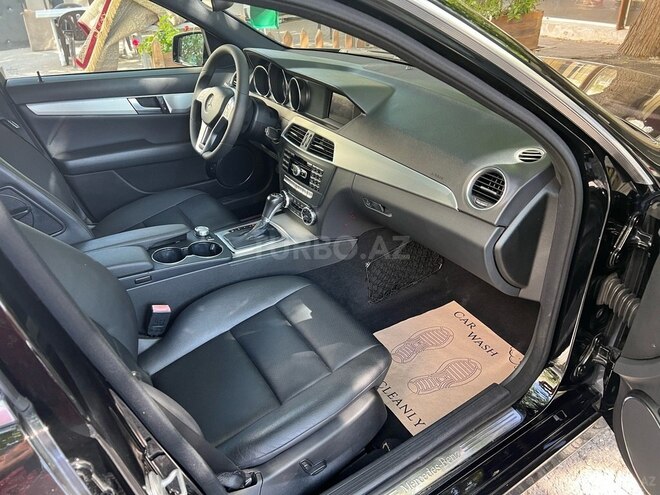 Mercedes C 250 2011, 107,000 km - 1.8 l - Bakı