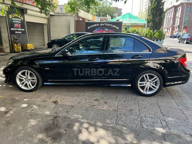Mercedes C 250 2011, 107,000 km - 1.8 l - Bakı
