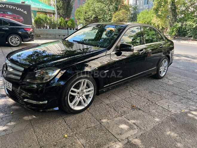 Mercedes C 250 2011, 107,000 km - 1.8 l - Bakı