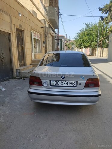 BMW 528 1999, 430,000 km - 2.8 l - Bakı