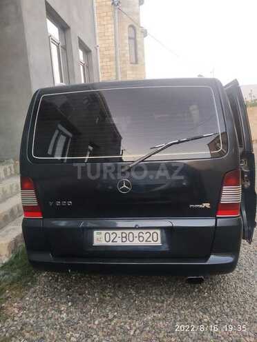 Mercedes V 220 2000, 395,000 km - 2.2 l - Gəncə