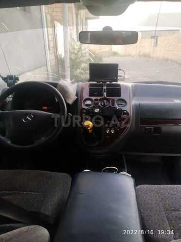 Mercedes V 220 2000, 395,000 km - 2.2 l - Gəncə
