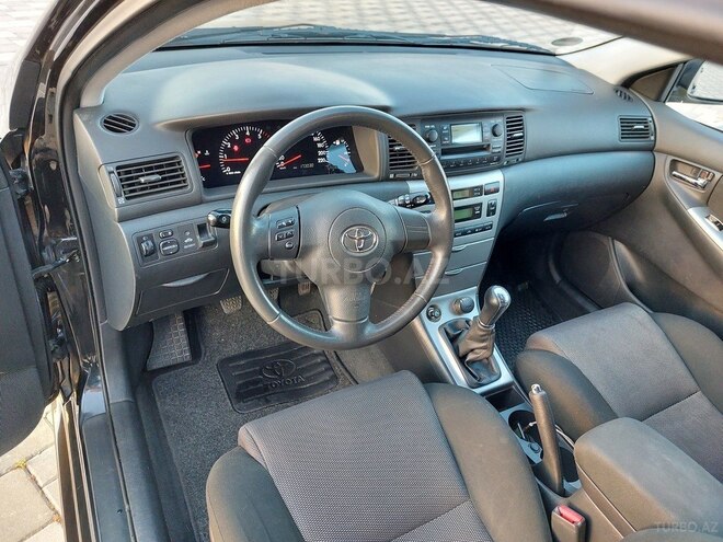 Toyota Corolla 2006, 173,000 km - 1.4 l - Bakı
