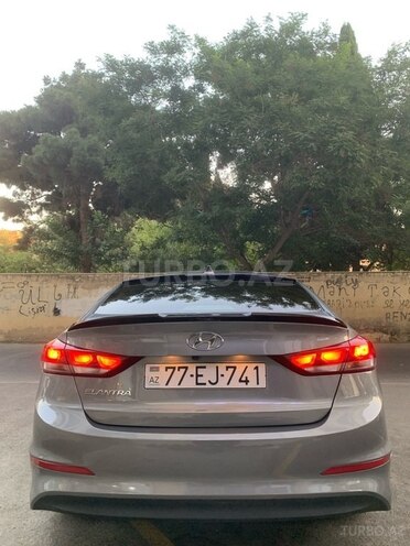 Hyundai Elantra 2018, 68,000 km - 2.0 л - Bakı