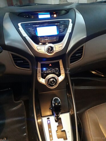 Hyundai Elantra 2011, 155,390 km - 1.8 l - Bakı