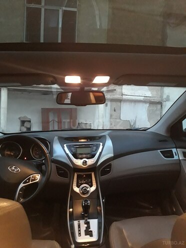 Hyundai Elantra 2011, 155,390 km - 1.8 l - Bakı