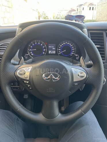 Infiniti FX37 2013, 141,500 km - 3.7 л - Gəncə