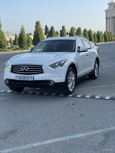 Infiniti FX37 2013, 141,500 km - 3.7 л - Gəncə