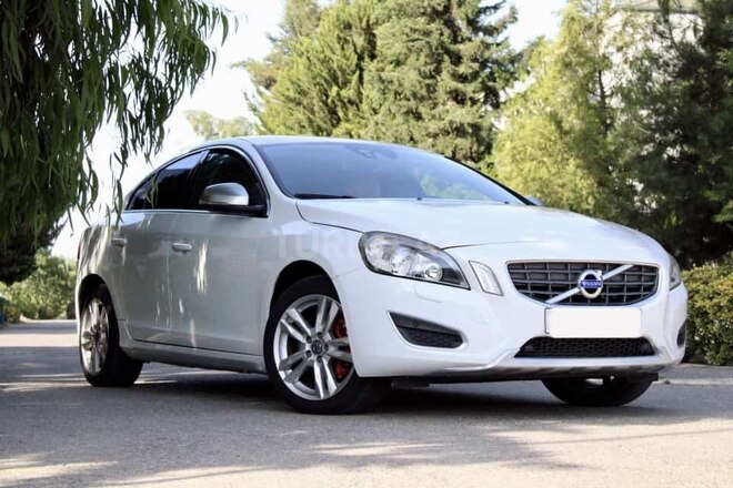 Volvo S60 2012, 182,000 km - 2.5 l - Bakı