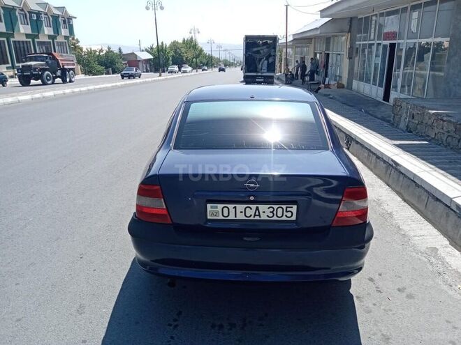 Opel Vectra 1995, 155,603 km - 1.8 l - Şəki