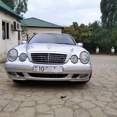 Mercedes E 240 2000, 270,000 km - 2.4 l - Yardımlı