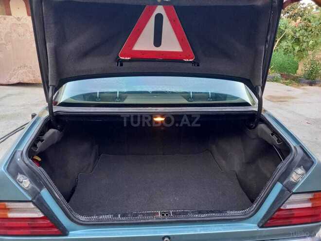 Mercedes E 200 1990, 360,000 km - 2.0 l - Bakı