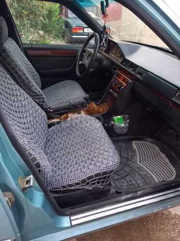 Mercedes E 200 1990, 360,000 km - 2.0 l - Bakı