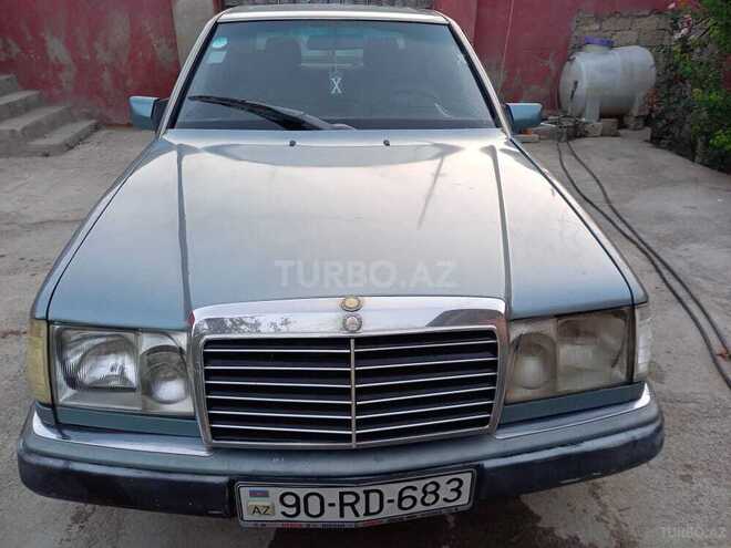 Mercedes E 200 1990, 360,000 km - 2.0 l - Bakı