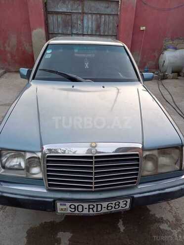 Mercedes E 200 1990, 360,000 km - 2.0 l - Bakı