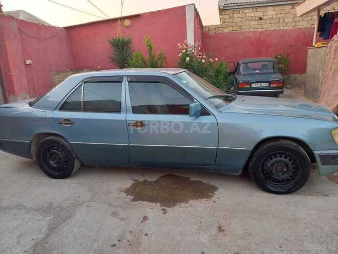Mercedes E 200 1990, 360,000 km - 2.0 l - Bakı