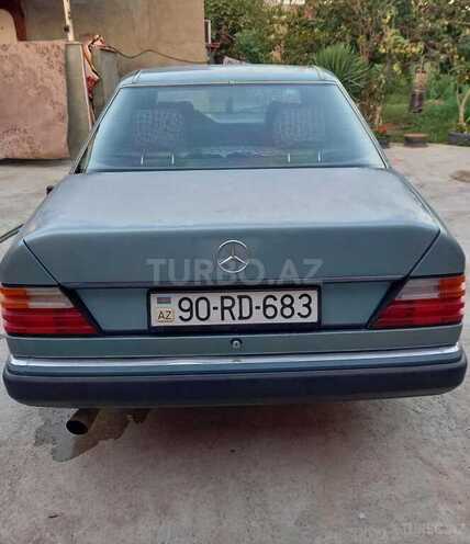Mercedes E 200 1990, 360,000 km - 2.0 l - Bakı