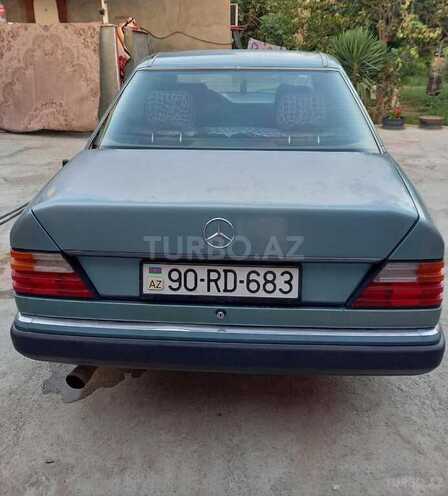 Mercedes E 200 1990, 360,000 km - 2.0 l - Bakı