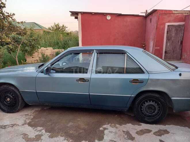 Mercedes E 200 1990, 360,000 km - 2.0 l - Bakı