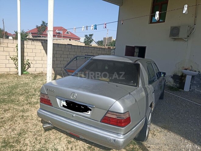 Mercedes E 200 1994, 250,000 km - 2.0 l - Ağcabədi