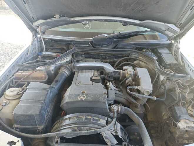 Mercedes E 200 1994, 250,000 km - 2.0 l - Ağcabədi