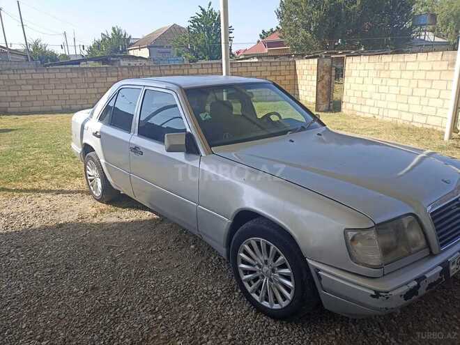 Mercedes E 200 1994, 250,000 km - 2.0 l - Ağcabədi