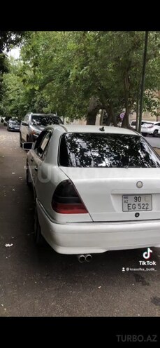 Mercedes C 230 1997, 326,000 km - 2.3 l - Bakı