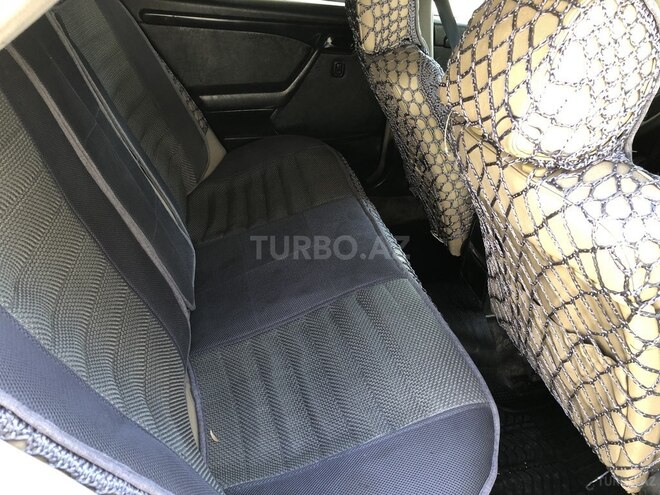 Mercedes C 230 1997, 326,000 km - 2.3 l - Bakı