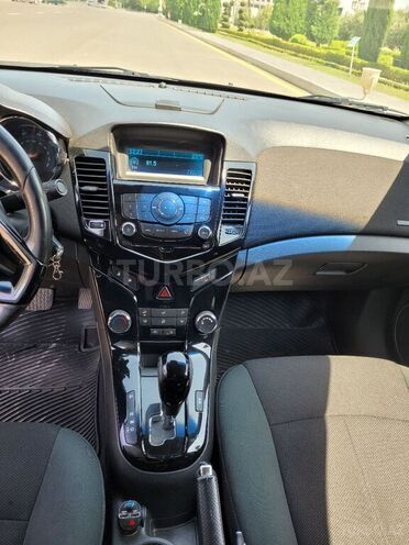 Chevrolet Cruze 2011, 210,568 km - 1.4 l - Gəncə