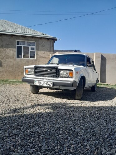 LADA (VAZ) 2107 2007, 72,523 km - 1.6 l - Quba