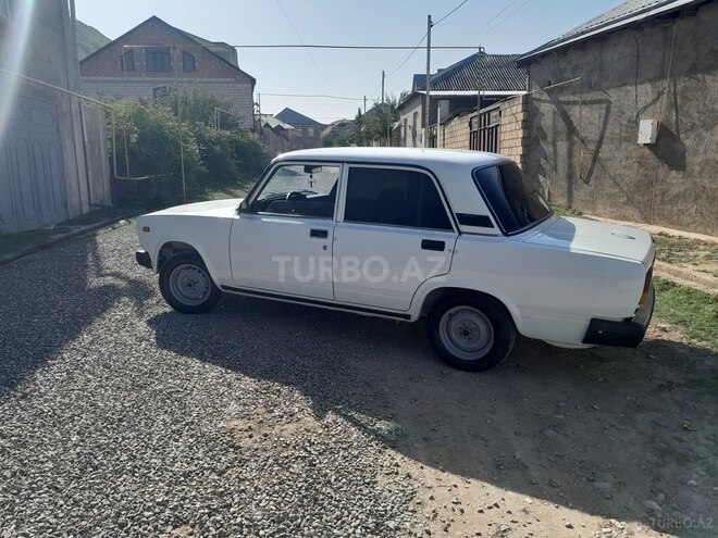 LADA (VAZ) 2107 2007, 72,523 km - 1.6 l - Quba