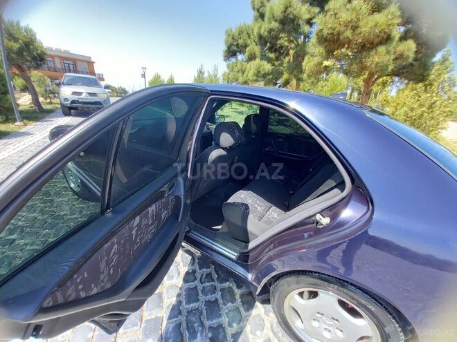 Mercedes E 230 1997, 456,000 km - 2.3 l - Bakı