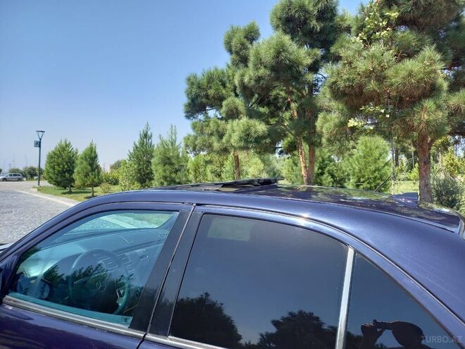 Mercedes E 230 1997, 456,000 km - 2.3 l - Bakı
