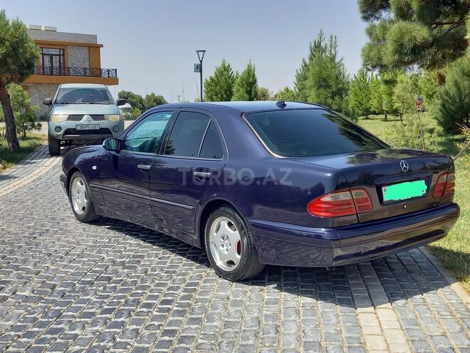 Mercedes E 230 1997, 456,000 km - 2.3 l - Bakı