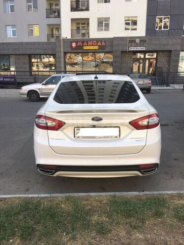 Ford Fusion 2014, 137,000 km - 2.0 л - Bakı
