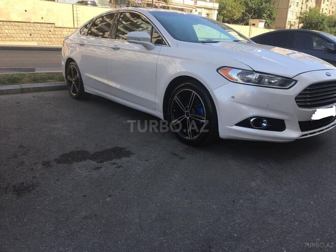 Ford Fusion 2014, 137,000 km - 2.0 л - Bakı