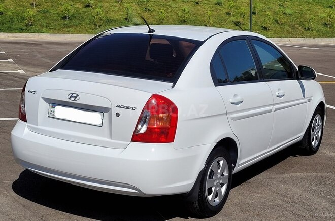Hyundai Accent 2009, 242,000 km - 1.4 l - Bakı