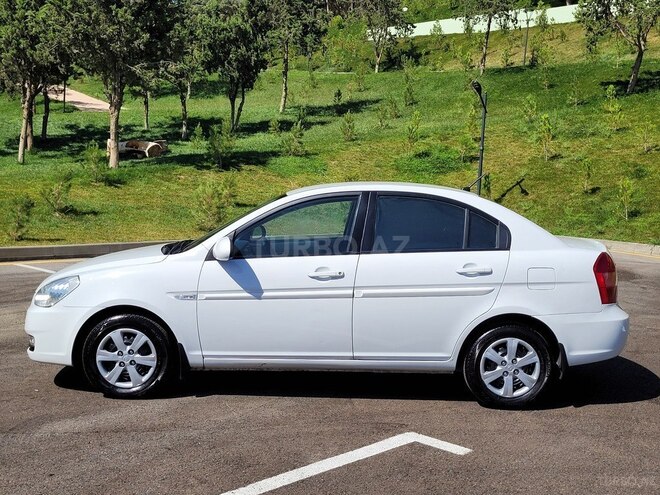 Hyundai Accent 2009, 242,000 km - 1.4 l - Bakı